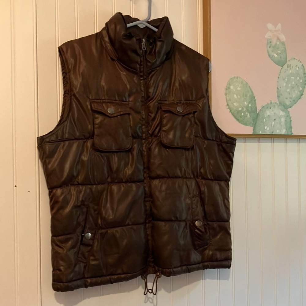 Puffy vest